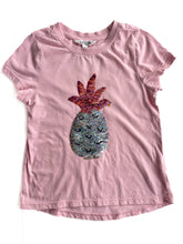 Load image into Gallery viewer, Mac &amp; Ellie sequin change T-shirt (4Y)
