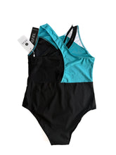 Load image into Gallery viewer, Dance leotard NEW (9-10Y)

