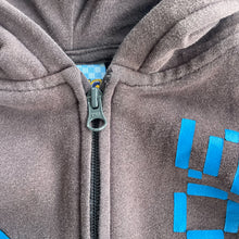 Load image into Gallery viewer, Sonic the hedgehog zip up hoodie (2Y)

