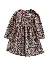 Load image into Gallery viewer, Kissed by Radicool dress (12Y)
