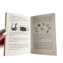 Load image into Gallery viewer, Diary of a wimpy kid rodick rules book
