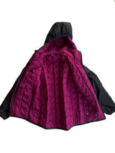 Load image into Gallery viewer, Macpac reversible puffer jacket (6Y)
