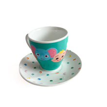 Load image into Gallery viewer, Cocomelon babyccino cup &amp; Bath fizzer set NEW
