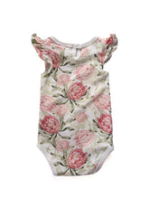 Load image into Gallery viewer, Little bees by dimples frill details bodysuit (3M)
