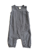 Load image into Gallery viewer, Nature baby romper (3-6M)
