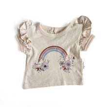 Load image into Gallery viewer, Aster &amp; Oak T-shirt &amp; shorts (3-6M)
