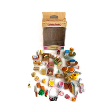 Load image into Gallery viewer, Sylvanian  families accessories
