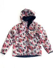 Load image into Gallery viewer, Mac pac primaloft Reversible  jacket (8Y)
