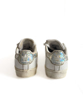 Load image into Gallery viewer, Adidas superstars (13C)
