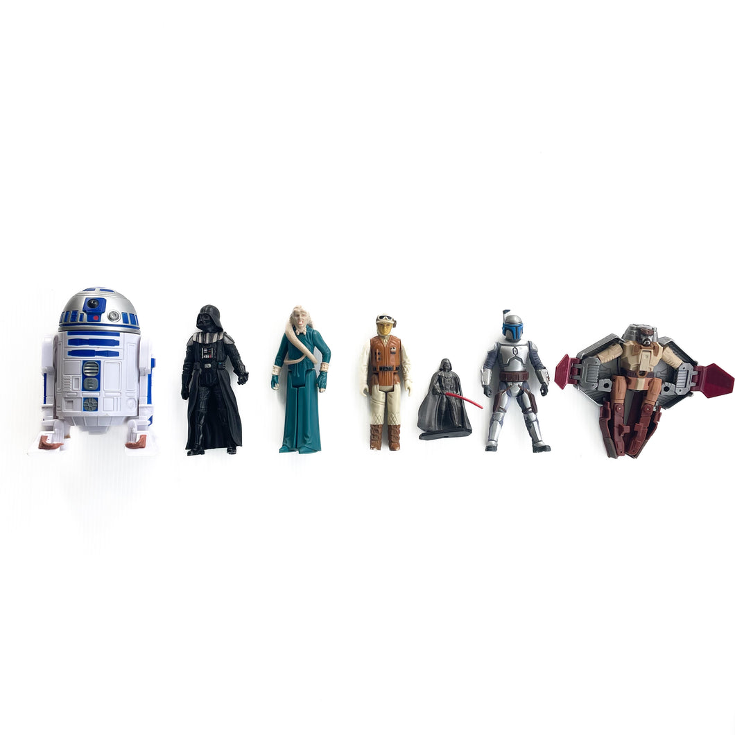 Various Star Wars figurines