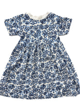 Load image into Gallery viewer, Vintage ladybird dress (4-5Y)
