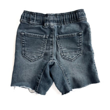 Load image into Gallery viewer, Cotton on Stretchy denim shorts (2Y)
