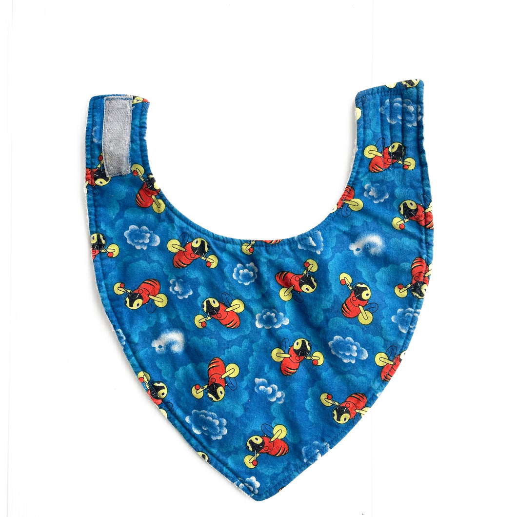 Buzzy bee bib