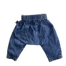 Load image into Gallery viewer, Bonds Chambray pants (0-3M)
