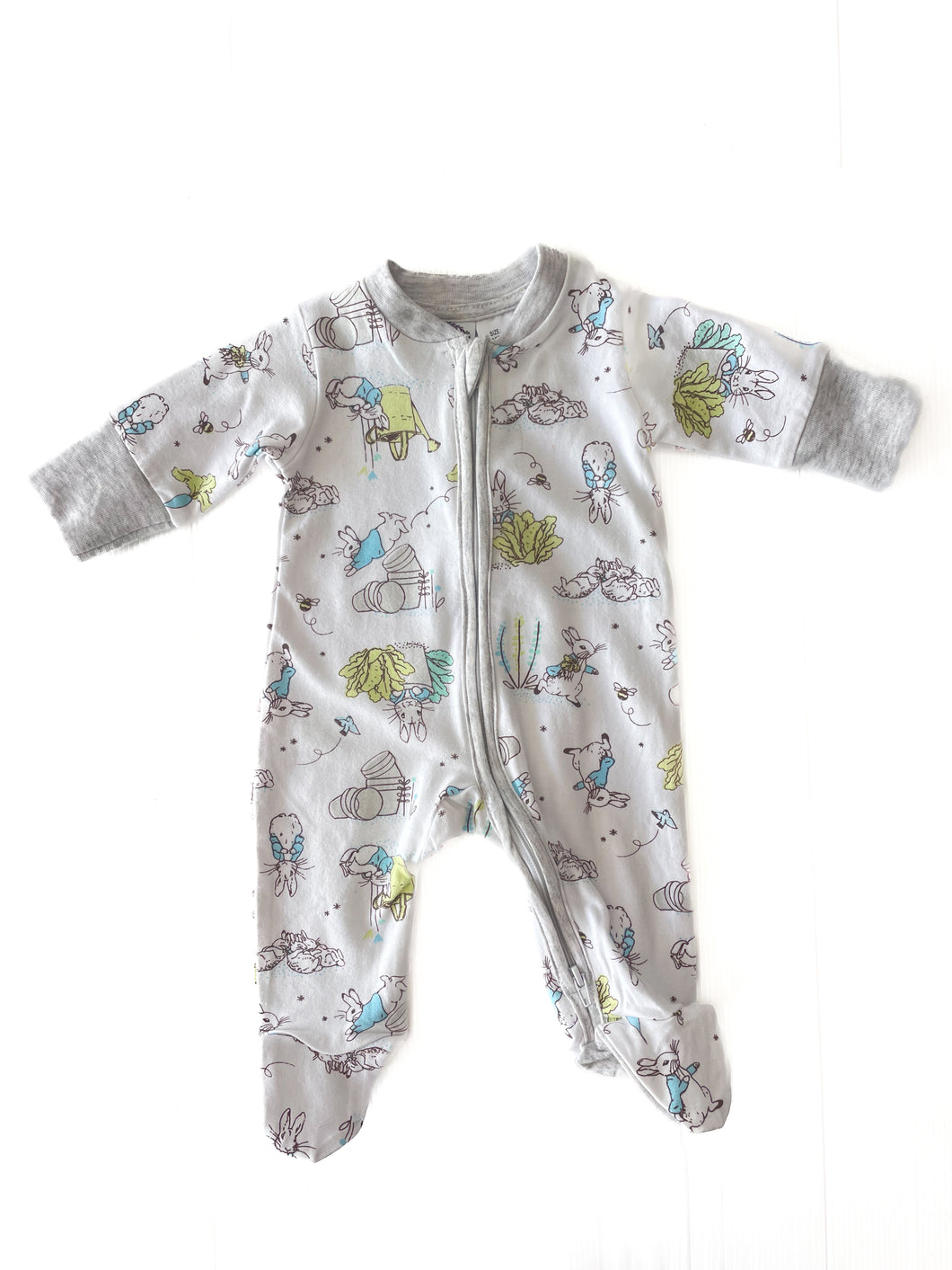 Peter rabbit onesie NEW (nb)