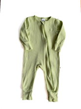 Load image into Gallery viewer, Teeny weeny waffle zip onesie (6-12M)
