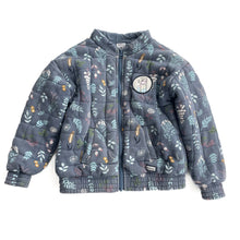 Load image into Gallery viewer, Frozen quilted jacket (8Y)
