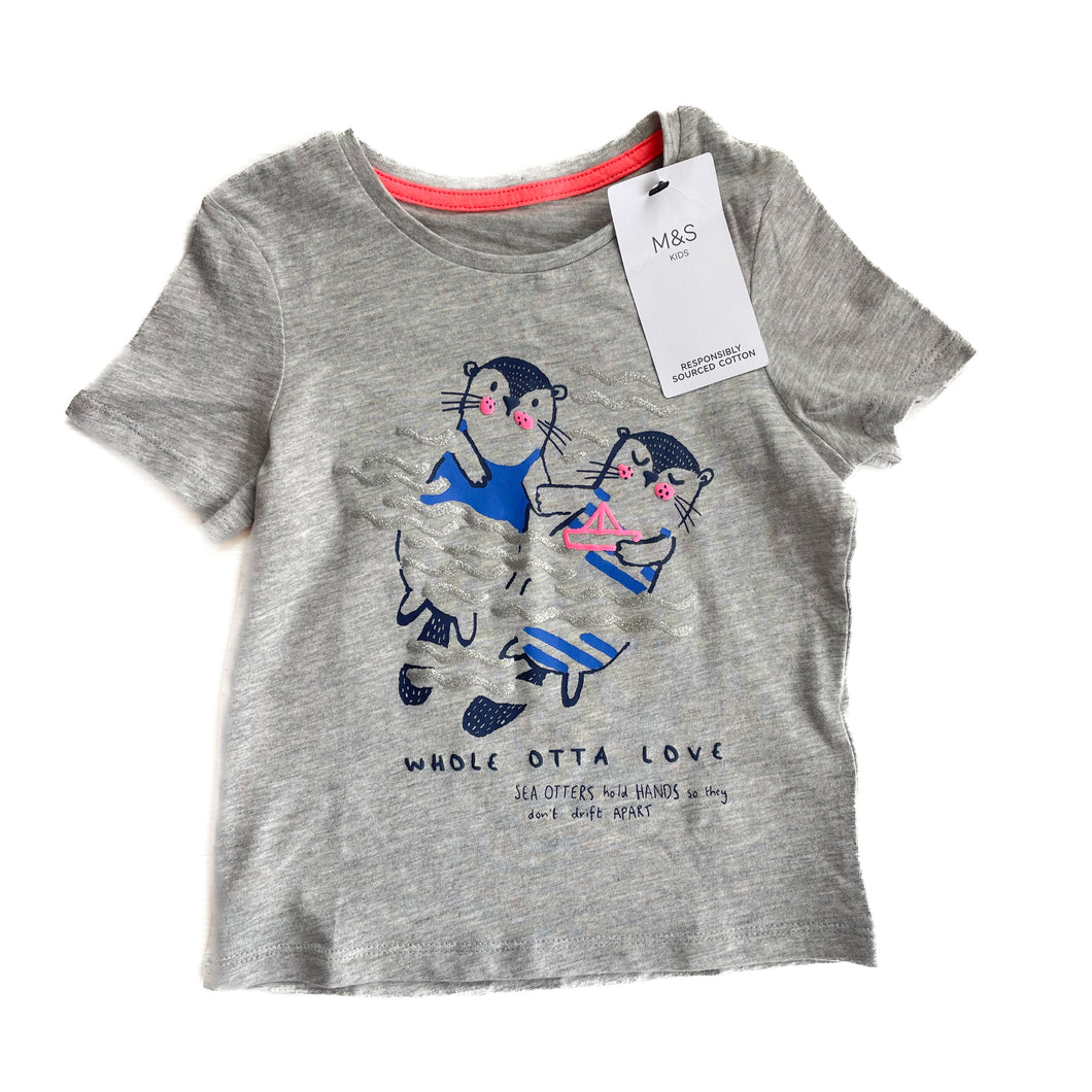 Marks & Spencer’s  otter T-shirt NEW (3Y)