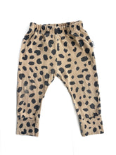 Load image into Gallery viewer, Hux baby pants (6-12M)
