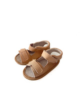 Load image into Gallery viewer, Pretty brave leather sandals (xl)
