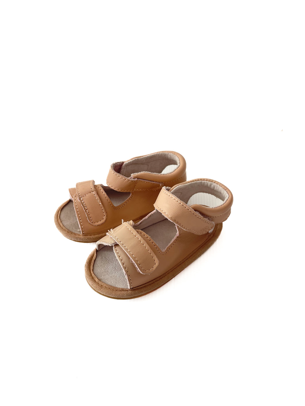 Pretty brave leather sandals (xl)