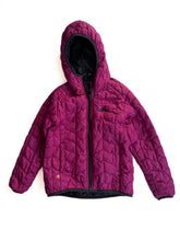 Load image into Gallery viewer, Macpac reversible puffer jacket (6Y)

