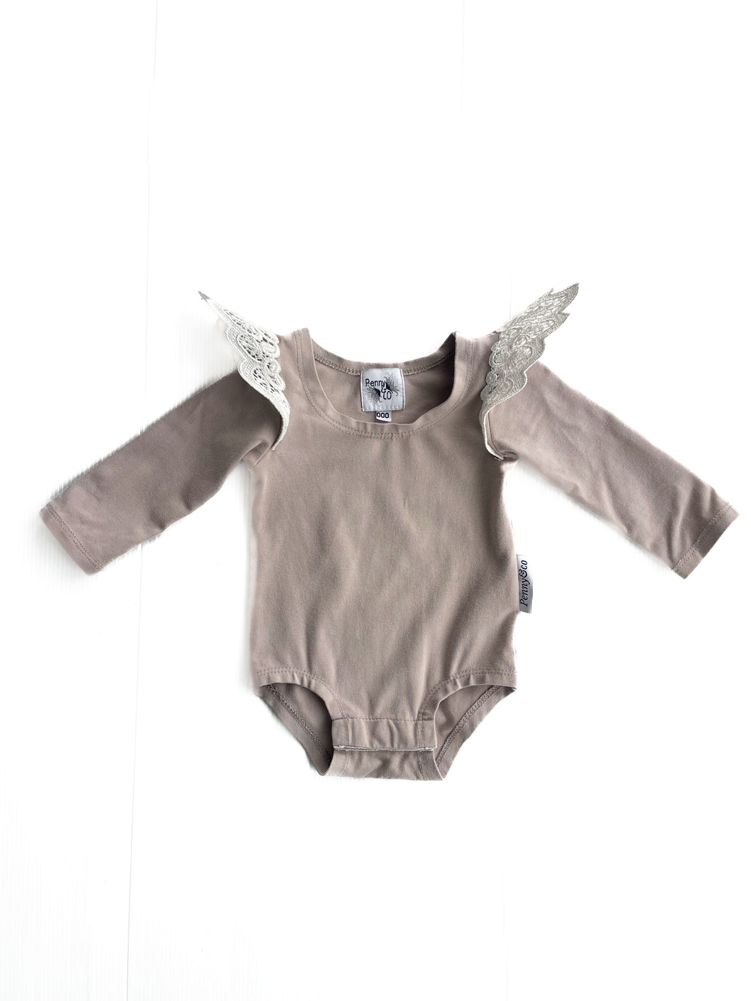 Penny & co flutter sleeve bodysuit (0-3M)