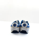 Load image into Gallery viewer, Puma shoes (10C)
