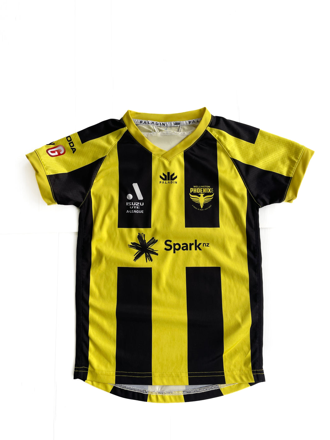 Wellington Phoenix football shirt (9y)