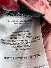Load image into Gallery viewer, Mac pac reversible duck down puffer vest (1Y)
