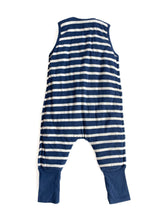Load image into Gallery viewer, Wool babe duvet sleep suit (1Y)
