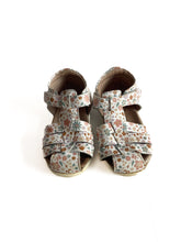 Load image into Gallery viewer, Pretty Brave Billie 1st Walker Sandal - Botanical (21)
