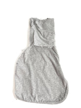 Load image into Gallery viewer, Tommee tippee swaddle (0-3M)
