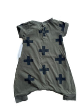 Load image into Gallery viewer, Cracked soda romper (3-6M)
