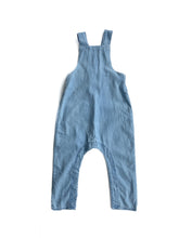 Load image into Gallery viewer, Nature baby chambray overalls (2Y)
