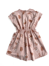 Load image into Gallery viewer, Tiny tribe dress (7Y)
