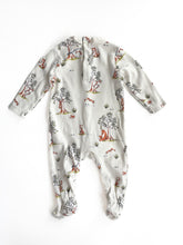 Load image into Gallery viewer, Little bundle onesie (nb)
