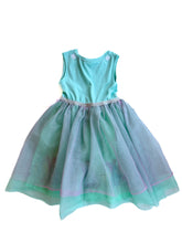 Load image into Gallery viewer, Frozen Elsa dress (4Y)
