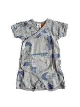 Load image into Gallery viewer, Bonds romper (6-9M)
