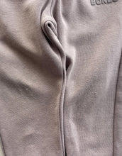 Load image into Gallery viewer, Bonds track pants (2Y)
