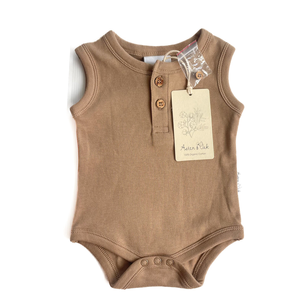 Aster & oak organic cotton bodysuit NEW(0-3M)