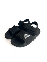 Load image into Gallery viewer, Nike sandals (12K)
