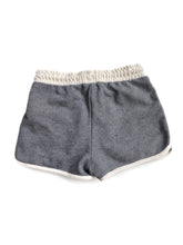 Load image into Gallery viewer, Cotton on stripped shorts (5Y)
