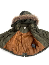Load image into Gallery viewer, H&amp;M removable hood jacket (4-6M)
