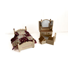 Load image into Gallery viewer, Sylvanian Families homewares
