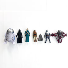 Load image into Gallery viewer, Various Star Wars figurines
