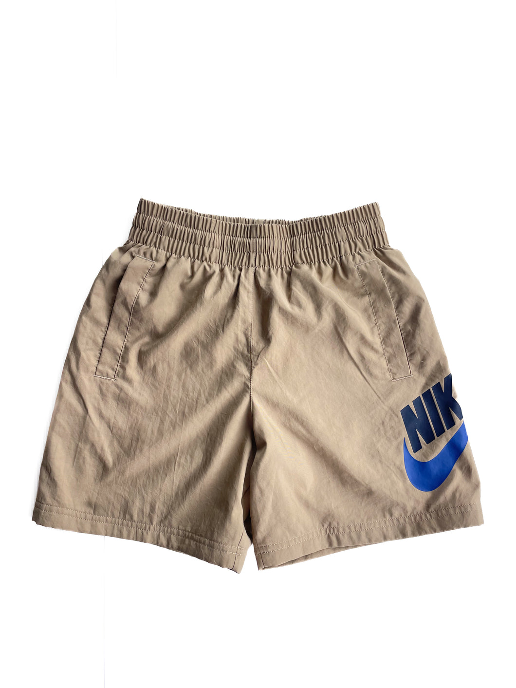 Nike shorts (8-9Y)