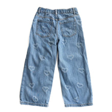 Load image into Gallery viewer, Zara wide leg heart detail jeans (5-6Y)
