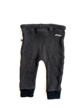Load image into Gallery viewer, Minti trackpants (6-9M)
