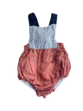 Load image into Gallery viewer, Popelin linen cotton blend romper (9-12M)
